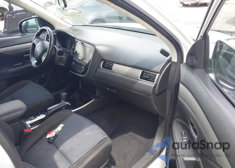 2018 Mitsubishi Outlander Se z USA, uszkodzony, nr VIN JA4AD3A31JZ032417